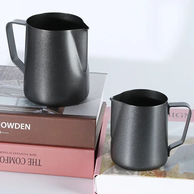 Thick Black 350/600ml Latte Ar - огляд і ціна Milk Steaming Pitcher
